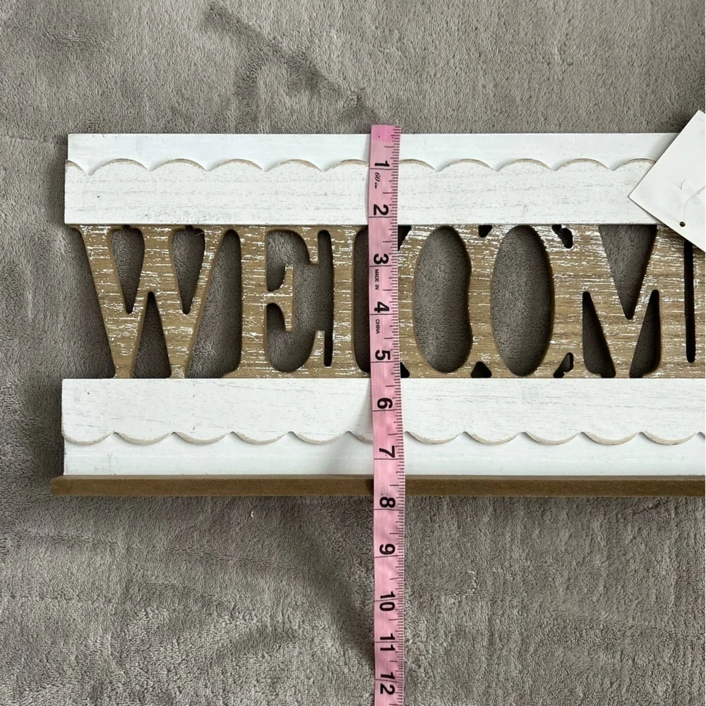 Wooden Welcome sign